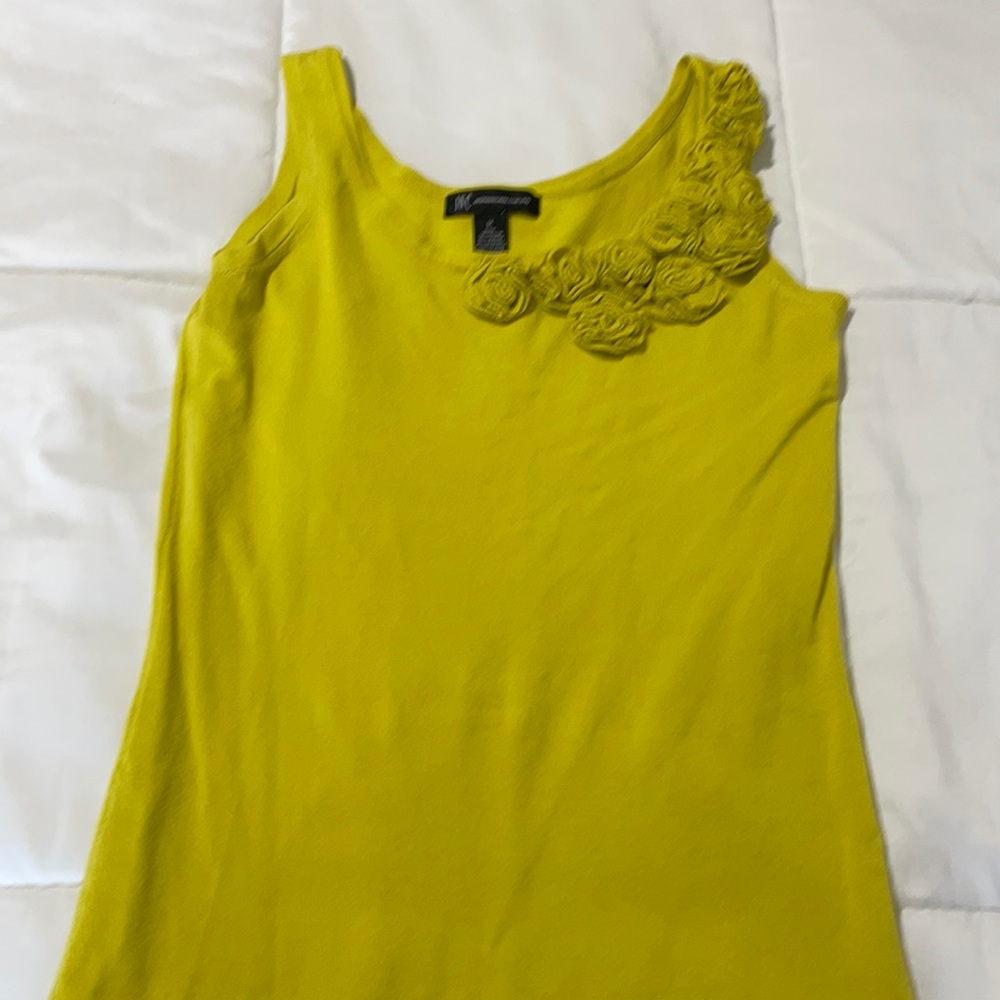 Tank top with floral embroidery at the neckline